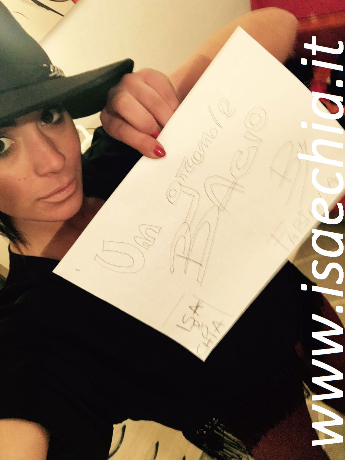 Fabiola Cimminella a IsaeChia.it: “Tra Amedeo Barbato e Sophia Galazzo c’è crisi perché la loro è stata una scelta prettamente televisiva… con me non sarebbe successo!” article-post