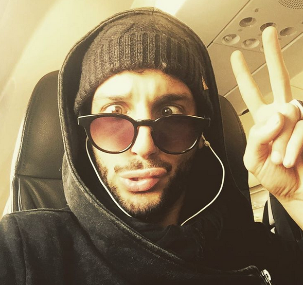 Jonás Berami replica alla bufala sulle sue condizioni di salute: “Ho appena saputo di essere in coma, vi parlo dal mondo dei sogni!”. E a Rama Lila Giustini scrive… preview