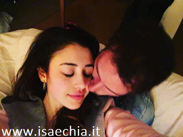 Manfredi Ferlicchia e il primo San Valentino con Sara Priolo: “Ci sono tante persone belle, è un peccato perderle per una storia ormai passata e a senso unico!”
