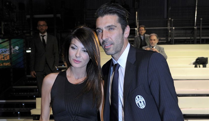 Gigi Buffon e Ilaria D’Amico diventano genitori: è nato Leopoldo Mattia! preview