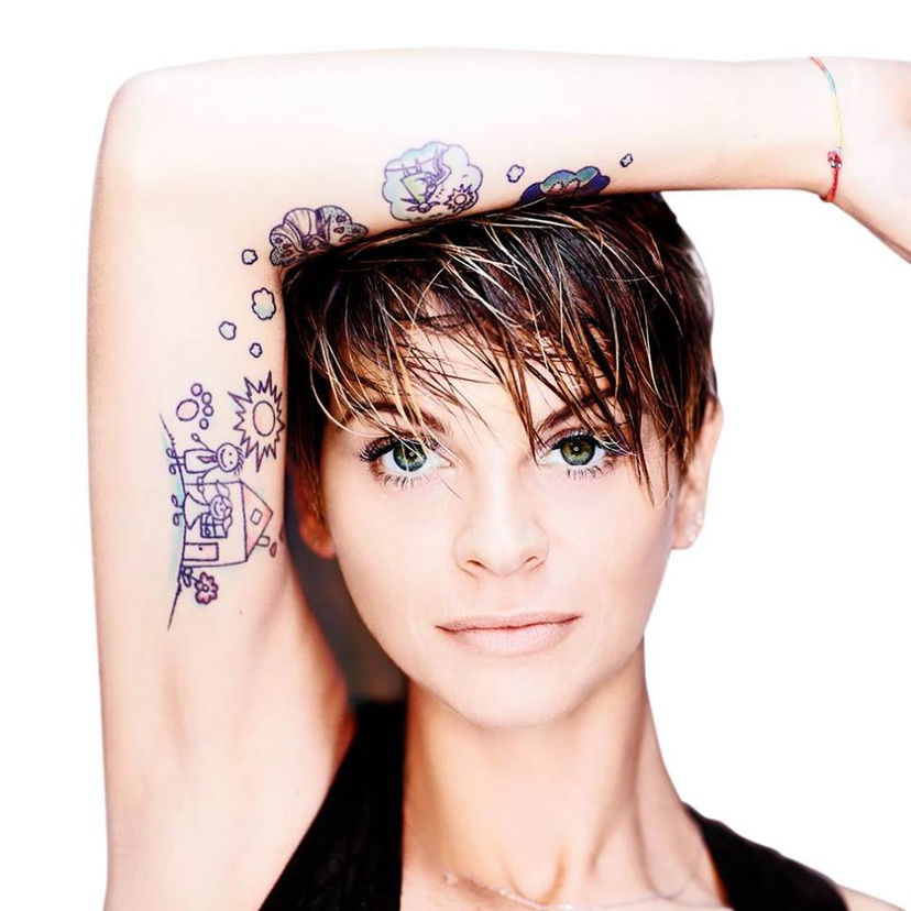 Alessandra Amoroso racconta: “Ho trovato l’amore e incrocio le dita. Se col canto mi dovesse andar male, aprirò un ristorante di cucina leccese!” preview