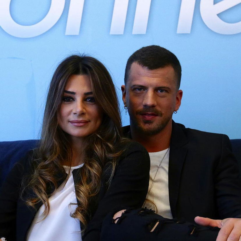 ‘Uomini e Donne’, Elga Enardu sbotta su Instagram: “Cicogna in arrivo? Io e Diego Daddi siamo già molto felici così!” (video) preview