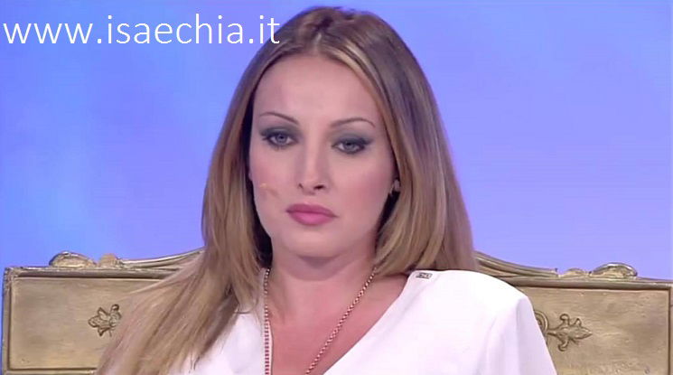 Rossella Intellicato dopo gli eventi shock dell’ultima registrazione deve prendere una decisione: ritornerà sul trono di ‘Uomini e Donne’? article-post