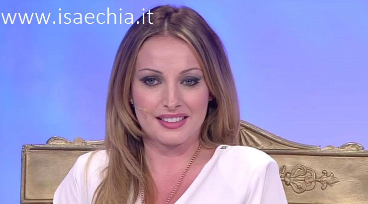 ‘Uomini e donne’, l’ex tronista Rossella Intellicato è in dolce attesa! (Foto) preview