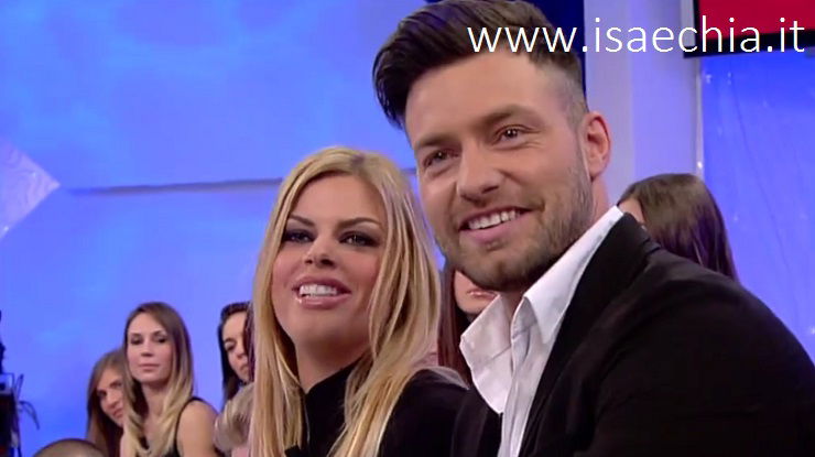 Eugenio Colombo e Francesca Del Taglia, romantico scambio di dediche per i loro tre anni d’amore! preview