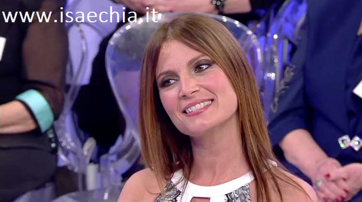 Giuliana Brasiello a IsaeChia.it: “Sossio Aruta e Ursula Bennardo formano la coppia più falsa che abbia mai messo piede a ‘Uomini e Donne’!” article-post