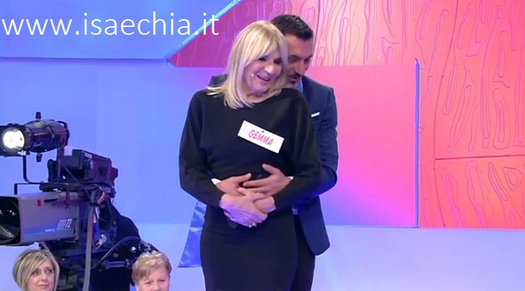 ‘Uomini e Donne’: l’opinione di Chia sulla puntata di oggi del Trono over preview