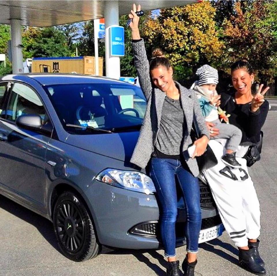 Beatrice Valli fa gli auguri di buon compleanno alla sorella Ludovica: è tornato il sereno tra le due? article-post