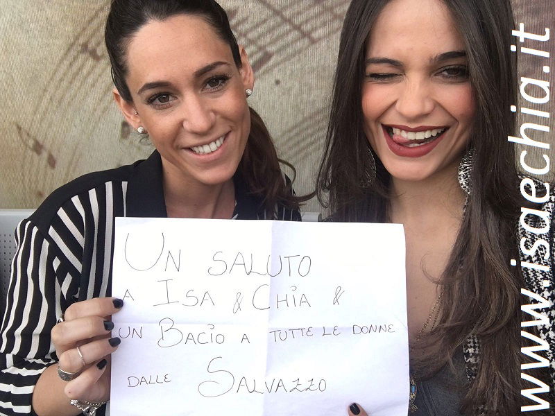 Sophia Galazzo e Valentina Salvagno a IsaeChia.it: “Non c’è stato nessun incontro tra noi e Lucas Peracchi, e Sophia non scenderà mai a corteggiarlo! La novità è che presto andremo a convivere…” preview