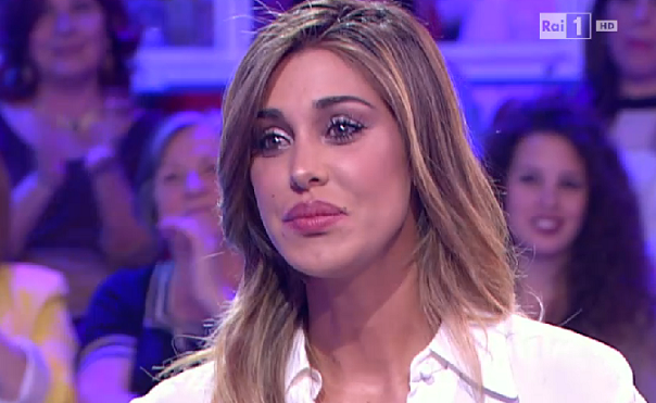 Belén Rodriguez ospite a ‘Domenica In’: “Io, la mia famiglia, Santiago De Martino e la mia fragilità!” preview
