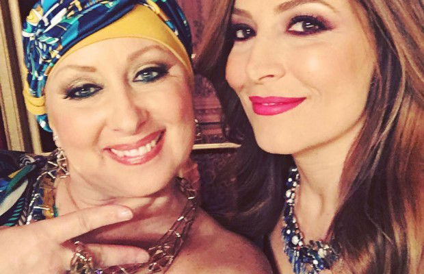 ‘Ballando con le Stelle’, Carolyn Smith contro Selvaggia Lucarelli: “Io sono esperta di danza, lei lo è in fatto di critiche. Non posso assumermi la responsabilità delle sciocchezze che dicono gli altri!” preview