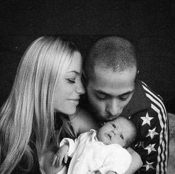 Karina Cascella, la dedica speciale alla piccola Ginevra per il suo sesto compleanno: “Da quando sei arrivata tu penso che la vita non mi debba più nulla!” article-post