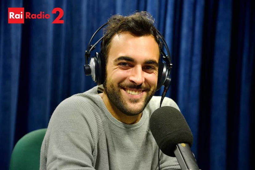 Fattore M: spazio dedicato a Marco Mengoni. Il singolo #ParoleInCircolo è disco d’oro. Marco conduttore radiofonico di “Hit Parade” su Rai Radio2 preview