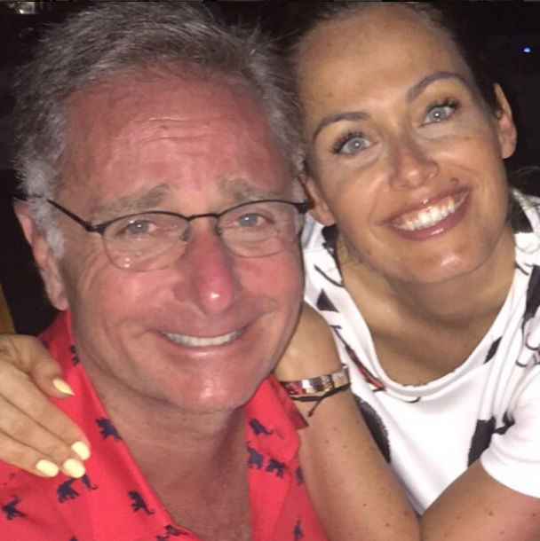 Sonia Bruganelli difende Paolo Bonolis e ‘Ciao Darwin’: “Per me il trash è altro! Paolo in Rai? Non lo so!”. Mentre su Paola Caruso… article-post