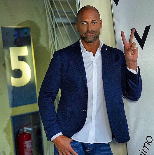 Stefano Bettarini contro Simona Ventura: “Qualcuno ha messo come clausola del suo contratto che non fossi a ‘L’Isola Dei Famosi 11’, qualcosa da nascondere?” preview