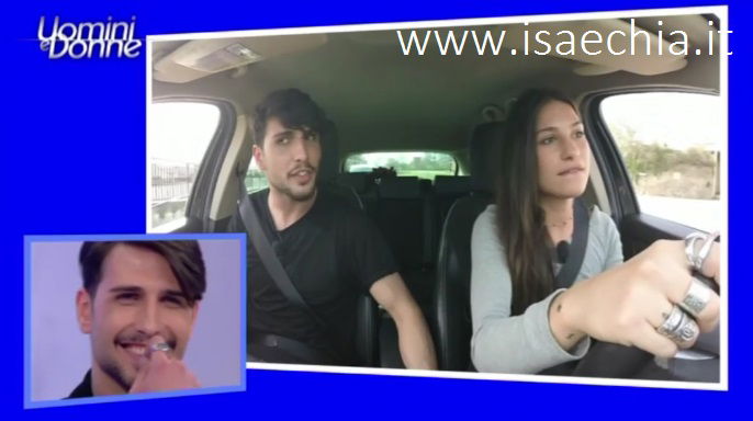 ‘Uomini e Donne’, Ludovica Valli e Fabio Ferrara avvistati a Caserta (foto) preview