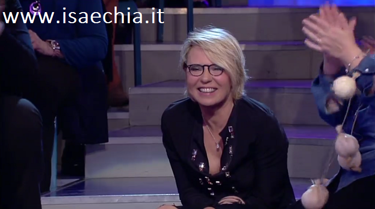 Maria De Filippi confessa: “Criticano ‘Uomini e Donne’, ma lo seguono e… lo copiano! L’addio a Mediaset? No comment!” article-post