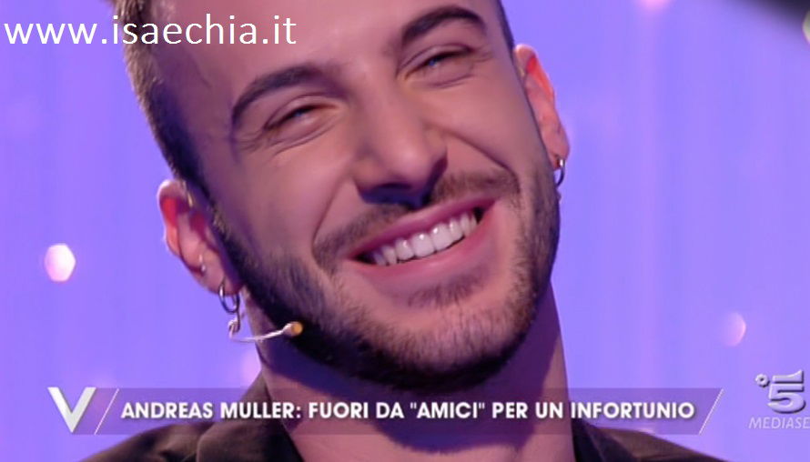 Andreas Muller ospite a ‘Verissimo’: “Devo smetterla di farmi domande e devo vivere perché magari anche le cose brutte non succedono a caso… confido nel destino!” (video) article-post