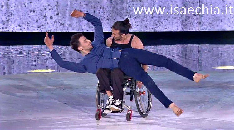 ‘Amici di Maria De Filippi 15’: l’opinione di Chia sulla sesta puntata del serale preview