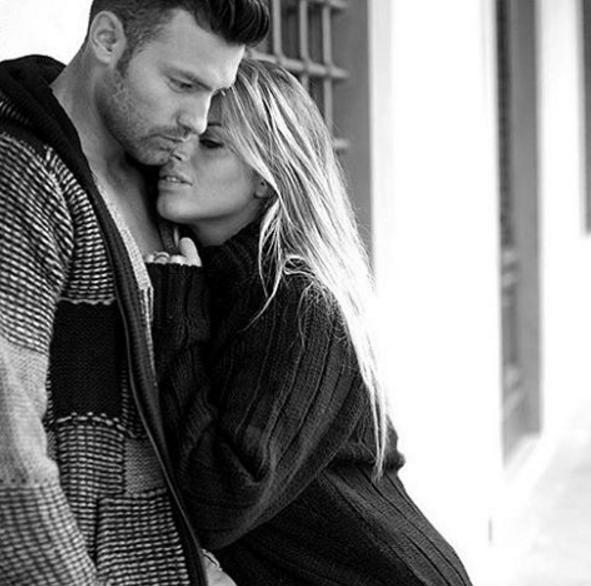 Eugenio Colombo e la dolce dedica a Francesca Del Taglia per il suo compleanno: “Quando s’incontrano persone come te, che ti cambiano la vita in meglio, non puoi che donar loro la tua anima. La mia ormai è tua!” article-post