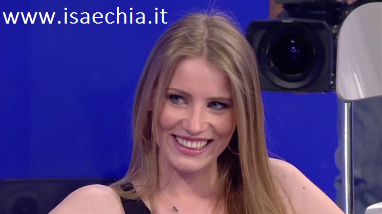 Claudia Pintilei su Instagram: “Mi sono messa in gioco, nel bene e nel male, ma questa caduta non m’impedirà di rialzarmi!” preview