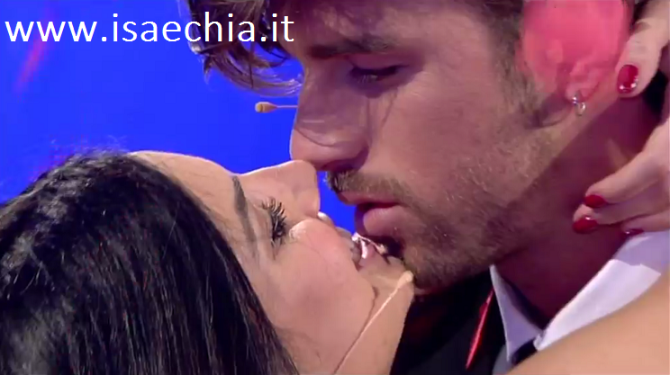 ‘Uomini e Donne’: l’opinione di Isa sulla scelta di Andrea Damante preview