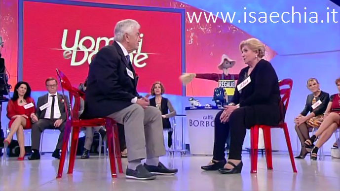 ‘Uomini e Donne’: l’opinione di Chia sulla puntata di oggi del Trono over preview