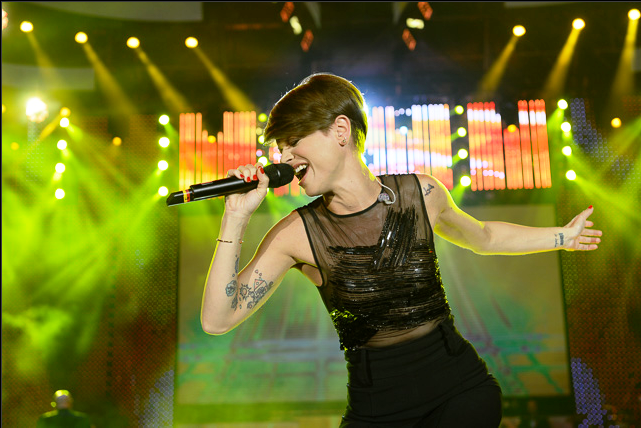 Alessandra Amoroso tranquillizza i fan: “Se sono così magra è tutta colpa dello Zumba, ma sto bene!” preview