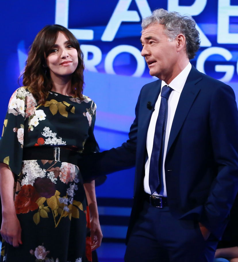 Ambra Angiolini dimentica Francesco Renga con Massimo Giletti? preview