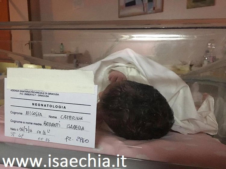 La famiglia di IsaeChia.it si allarga, la nostra Isa è diventata mamma! preview