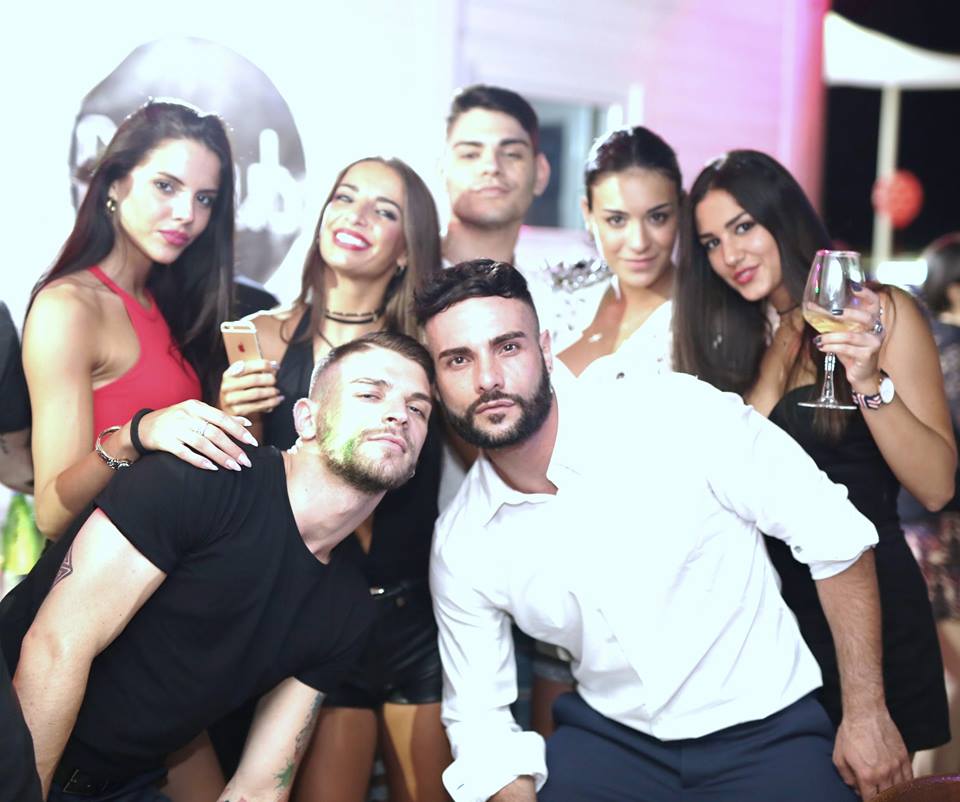 Megghi Galo, Shaila Gatta, Salvatore Dello Iacolo, Simone Nolasco e Frank Cicchella tra gli ospiti della ‘Circus Dinner’ di Fabiola Cimminella: le foto article-post