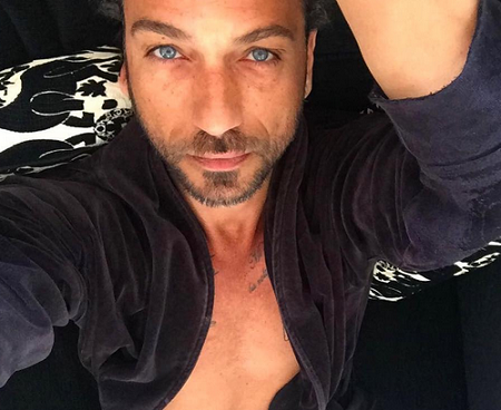 Costantino Vitagliano al ‘Grande Fratello Vip’? L’ex tronista dichiara: “Parteciperei volentieri, la tv non paga più come prima!” preview