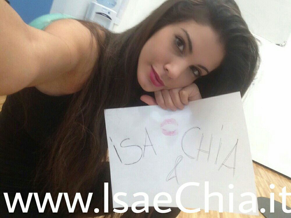 Francesca Serra a IsaeChia.it: “Il rapporto di Fabio Ferrara e Ludovica Valli è giovane e fresco, si amano e riusciranno senz’altro a superare insieme i loro limiti!” article-post