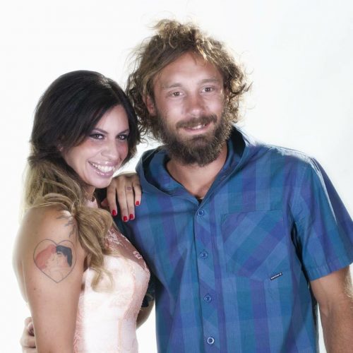 Angela Viviani ospite in radio: “Tra me e Fabio Pellegrini è finita! Non so nemmeno se è mai stato amore, anche se per lui mi butterei ancora nel fuoco!” article-post