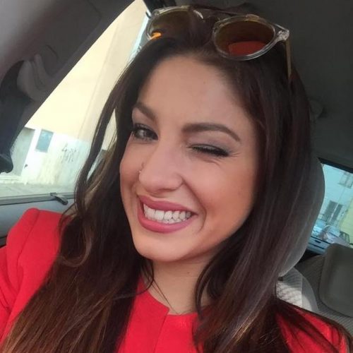 Federica Lepanto replica alle critiche attraverso la pagina Facebook di IsaeChia.it: “Non credo di essere né brutta, né volgare!” preview