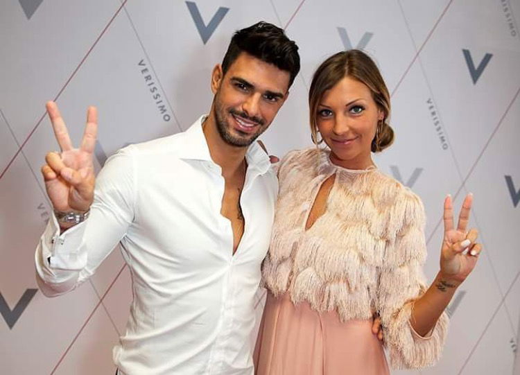 Tara Gabrieletto e Cristian Gallella ospiti a ‘Verissimo’: “Ora siamo finalmente marito e moglie!” preview