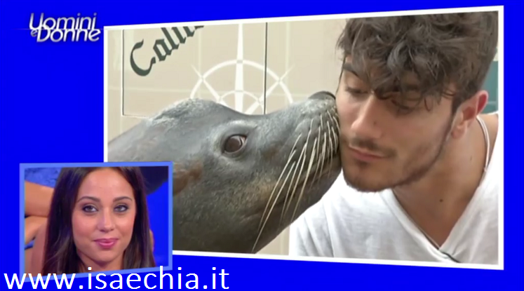 ‘Uomini e Donne’: l’opinione di Chia sulla puntata di oggi del Trono classico preview