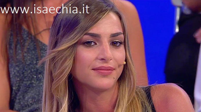 Valeria Vassallo ospite in radio: “Non tornerei mai con Roberto Ranieri! Oggi ho una nuova vita e sono felice, ma non rinuncerei al trono di ‘Uomini e Donne’!” preview