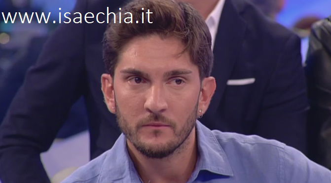 ‘Temptation Island 3’, nuovo amore per Ernesto Carnevale? article-post