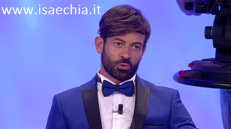Gianni Sperti sentenzia: “‘Uomini e Donne’ non è trash, riflette la società attuale… è quella che è trash!” preview