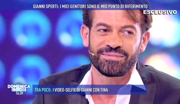 Gianni Sperti ospite a ‘Domenica Live’: “Il matrimonio con Paola Barale resterà sempre nel mio cuore! Povera Gemma Galgani? Poveri noi!”
