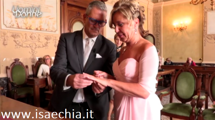 Auditel ‘Uomini e Donne’: trionfa l’amore del Trono over con le nozze di Rossella e Roberto article-post