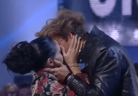 ‘Grande Fratello Vip’, Andrea Damante viene eliminato e riabbraccia la sua Giulia De Lellis, ma i fan urlano al complotto! article-post