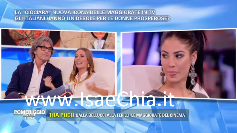 ‘Pomeriggio 5’, scontro in diretta tra Karina Cascella e Giulia De Lellis preview