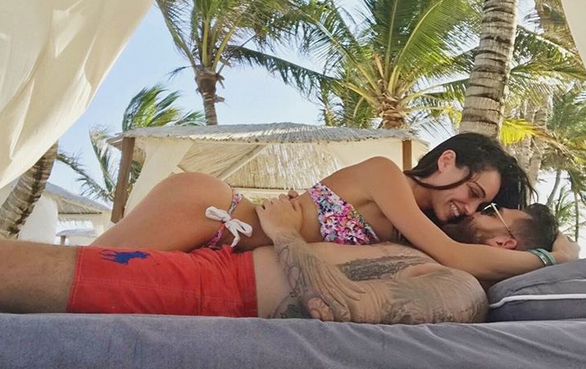 ‘Amici di Maria De Filippi’, Lorella Boccia ritrova l’amore: le foto della vacanza con Niccolò Presta article-post