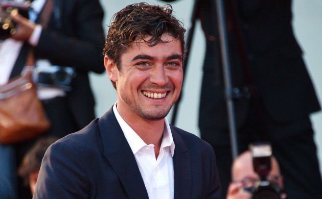 Riccardo Scamarcio a cena con Martina: flirt in corso tra l’attore e la figlia della sua agente? (foto) article-post