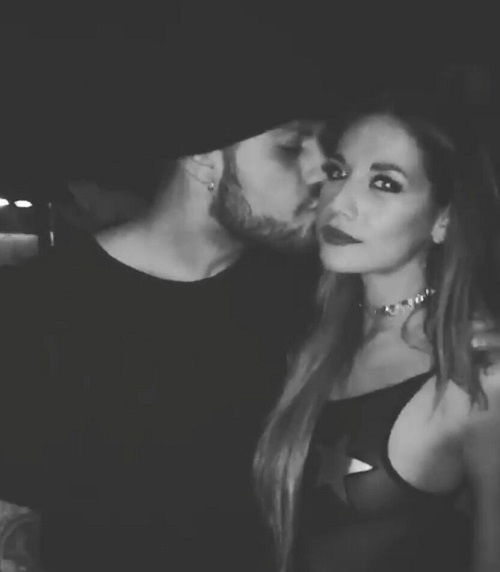 Lidia Vella in radio smentisce il flirt con Gianmarco Valenza, ma Jessica Vella interviene: “Non mi dispiacerebbe come cognato, mai dire mai!” preview