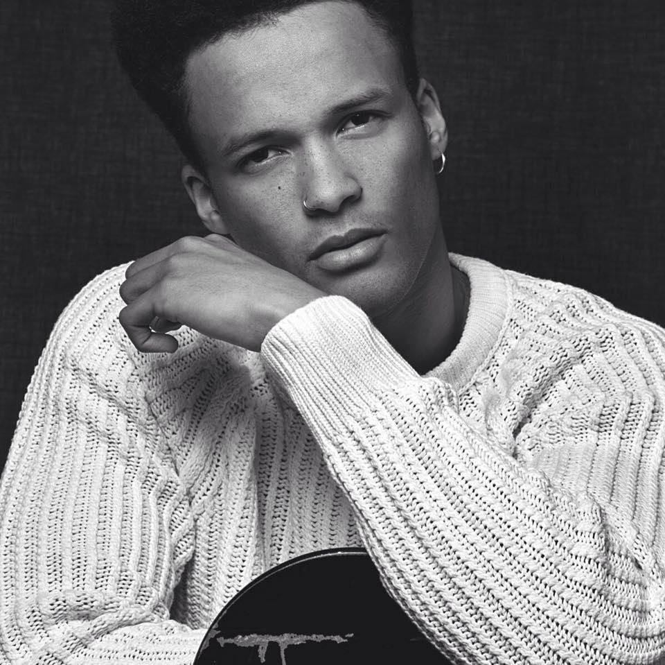 Kevin Ishebabi ammette: “Vorrei tanto essere il primo tronista di colore della storia di ‘Uomini e Donne’!” article-post