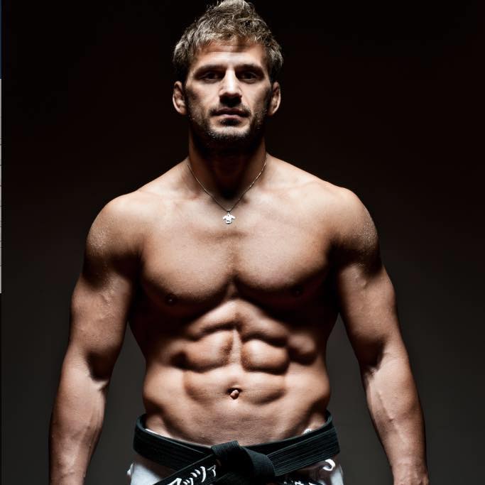 ‘L’Isola Dei Famosi 12’, il judoka Marco Maddaloni nel cast di naufraghi? article-post