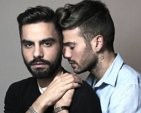 ‘Uomini e Donne’, Claudio Sona ironizza su Facebook: “Ecco come trascorreremo le prossime ore io e Mario Serpa… per business!” preview